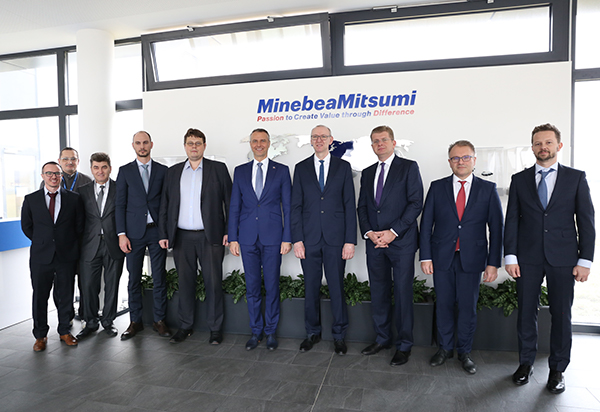 Ministry of Economy visits Minebea Slovakia s.r.o.